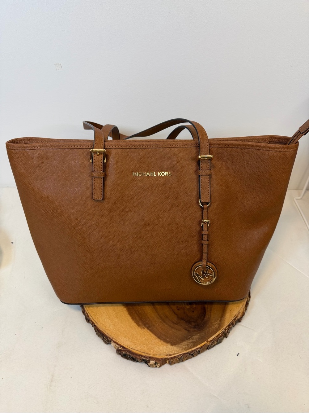 MICHAEL KORS Jet‎ Set Medium Saffiano Brown Leather Tote Bag with MK charm